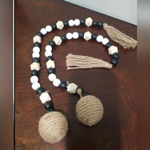 Neutral Black, White & Natural Bead Tassel Garland - Home Accents Decor